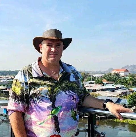 Adult Short Sleeve - Parrots Plus Size - Design Works Apparel - Create Your Vibe Outdoors sun protection